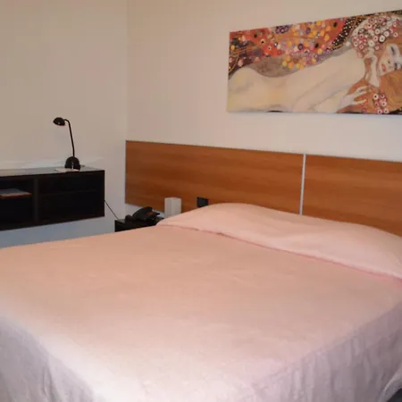 Hotel Adria 3*