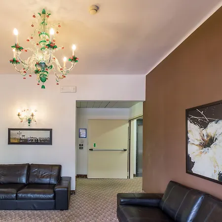 Adria Hotel
