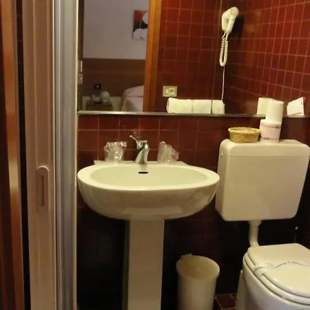 Hotel Adria 3*