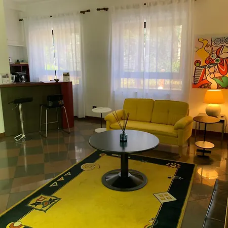 阿德瑞亚酒店 梅斯特雷