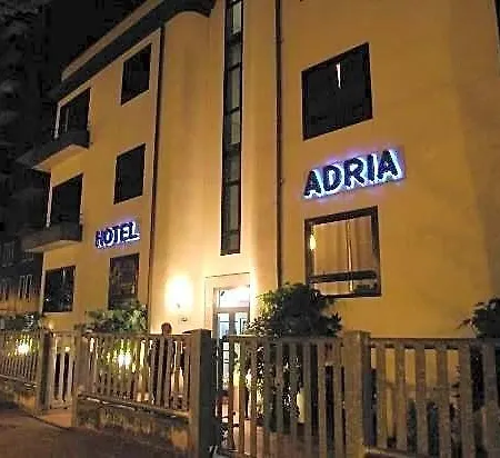 Adria 3* ميستر