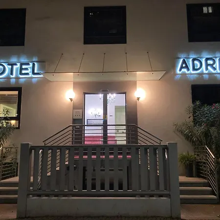 فندق Adria ميستر
