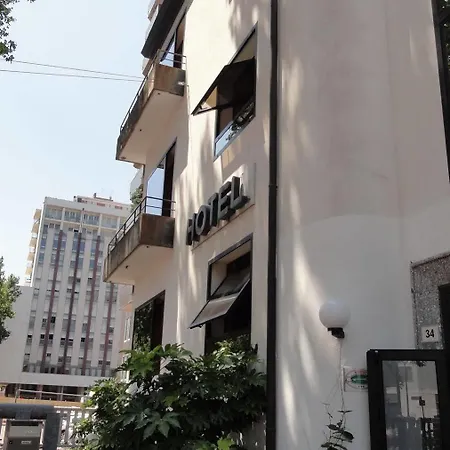 阿德瑞亚酒店 酒店